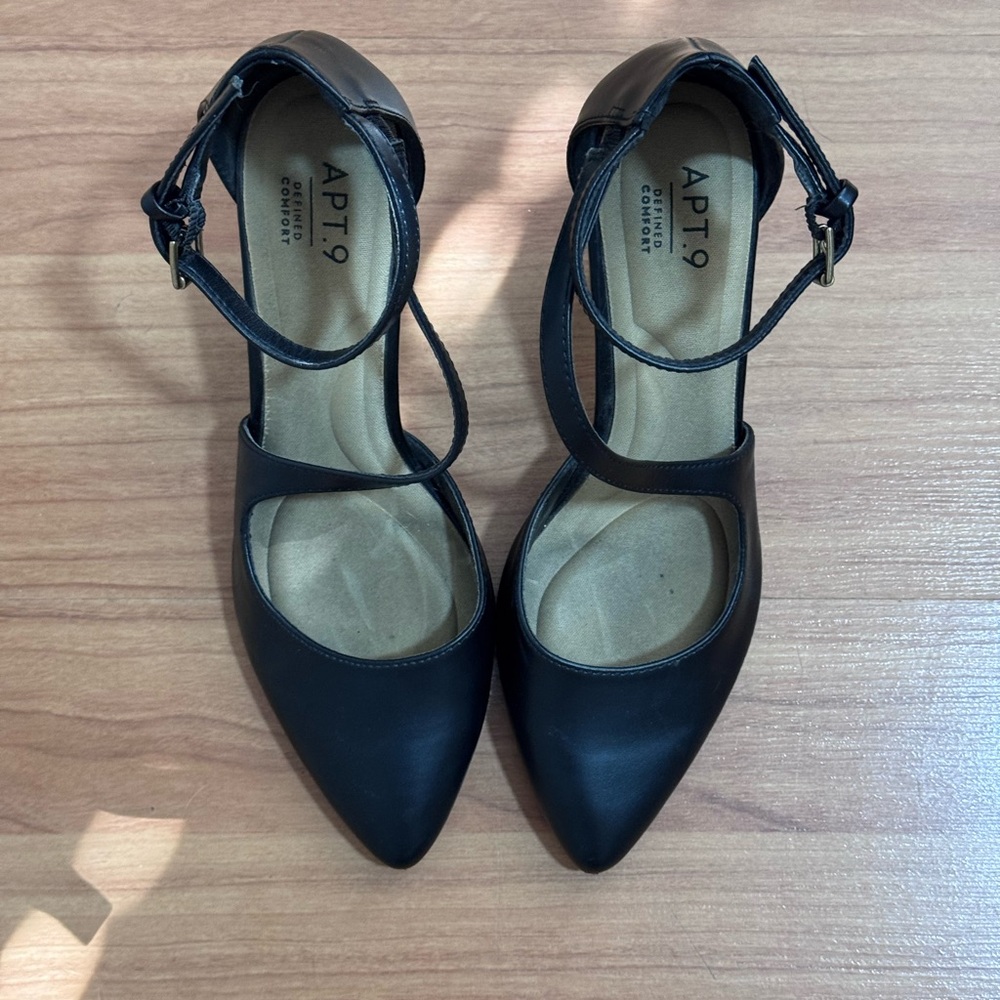 APT 9 Black Ankle Strap Pointed Toe Heels Size 6.5